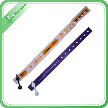 Bracelets ajustables en PVC Wvinyl 2015 avec des prix bon marché